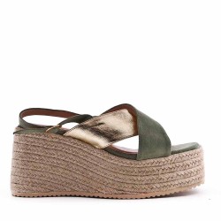 Mixed material wedge sandal