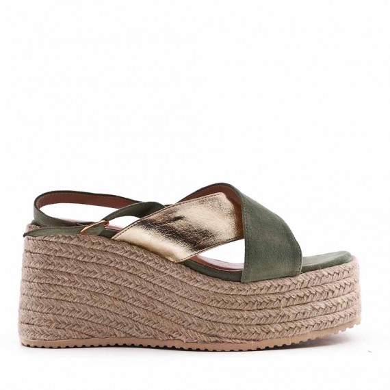 Mixed material wedge sandal