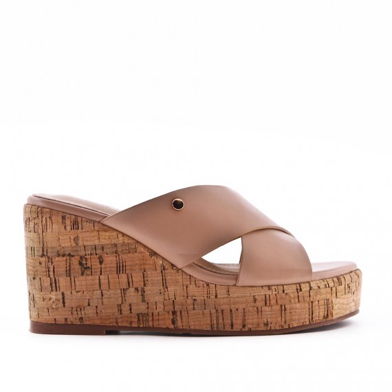 Mixed material wedge sandal