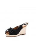 Mixed material wedge sandal