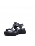 Mixed material wedge sandal