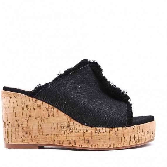 Mixed material wedge sandal