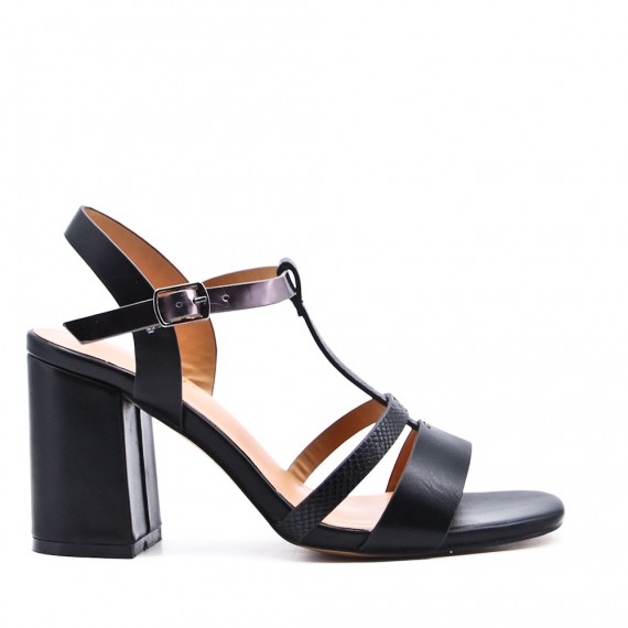 Faux leather heeled sandal