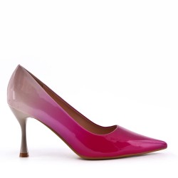 Leatherette pump with heels