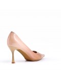 Leatherette pump with heels