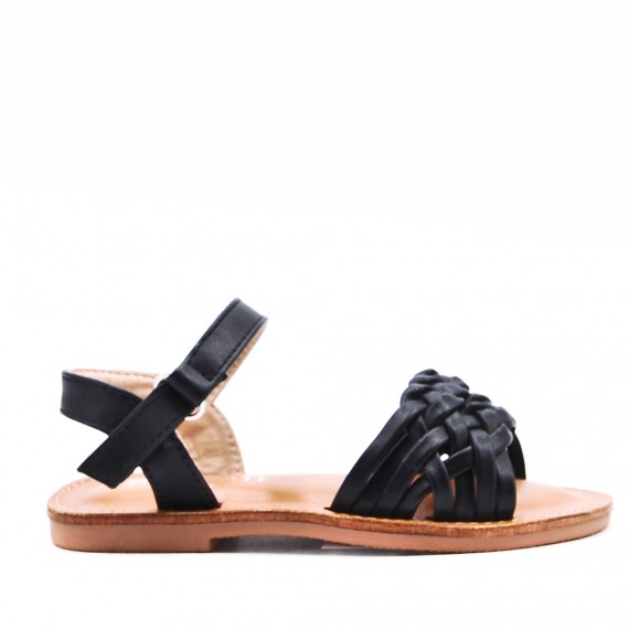 Girl's faux leather sandal