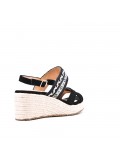 Wedge sandal