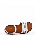 Girl's faux leather sandal