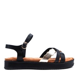 Flat sandals for women