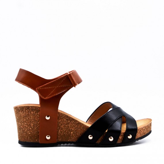 Women's faux leather wedge sandal