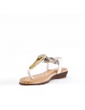 Women Flat sandal with rhinestones