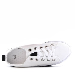 Women's faux leather lace up sneaker