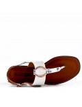 Flat sandals in faux leather for women