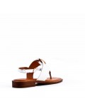 Flat sandals in faux leather for women