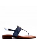 Flat sandals in faux leather for women