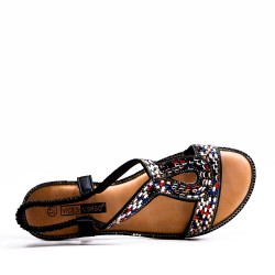 Flat sandals in faux leather for women