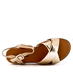 Women wedge sandal in faux leather 