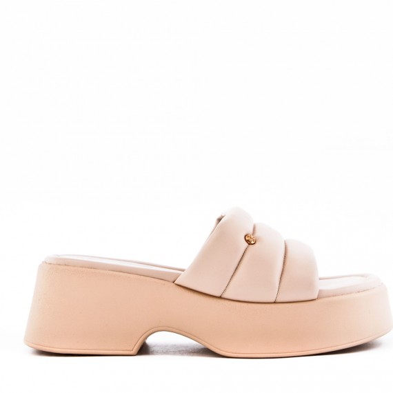 Women faux leather platform sandal