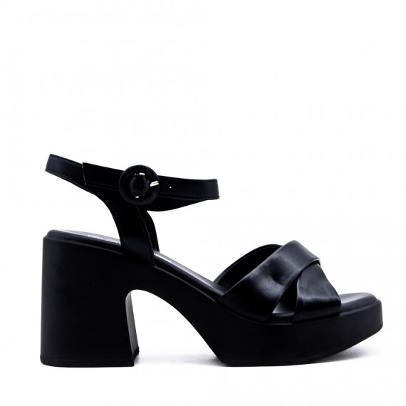 Faux leather heeled sandal