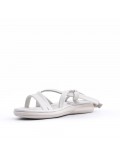 Flat sandals in faux leather for women