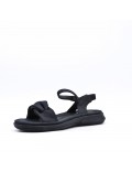 Flat sandals in faux leather for women