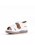 Comfortable faux leather sandal for women