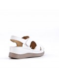 Comfortable faux leather sandal for women