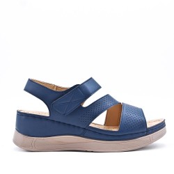 Comfortable faux leather sandal for women