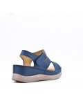 Comfortable faux leather sandal for women