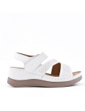 Comfortable faux leather sandal for women