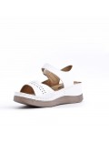 Comfortable faux leather sandal for women
