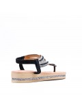 Flat sandals in faux leather for women