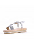 Flat sandals in faux leather for women