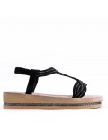 Flat sandals in faux leather for women