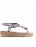 Flat sandals in faux leather for women