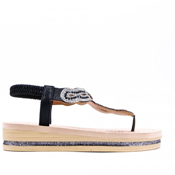 Flat sandals in faux leather for women