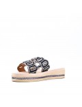 Sandals in faux leather for women