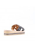 Sandals in faux leather for women