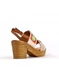 Heeled sandal in mixed materials