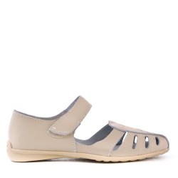 Comfort sandal in faux leather