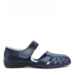 Comfort sandal in faux leather