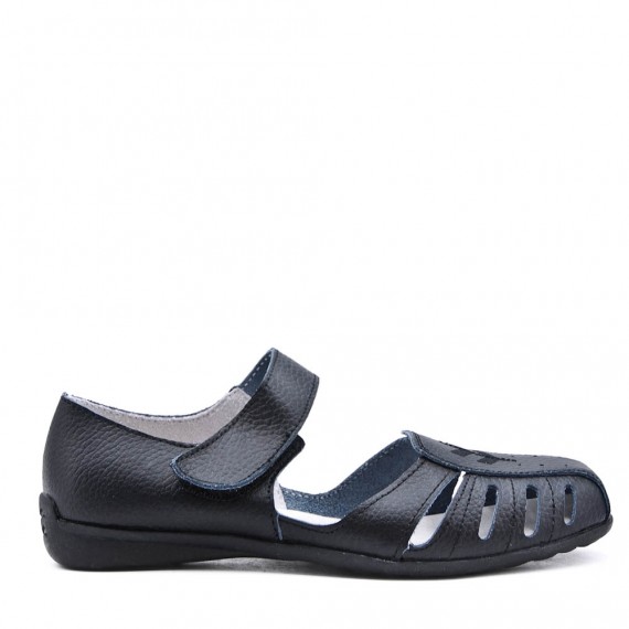 Comfort sandal in faux leather