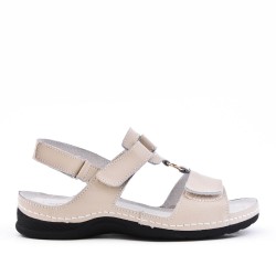 Comfort sandal in faux leather