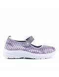 Comfort shoe in mixed materials for women