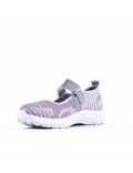 Comfort shoe in mixed materials for women