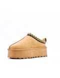 Women's platform slipper