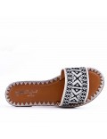 Women's flat slippers