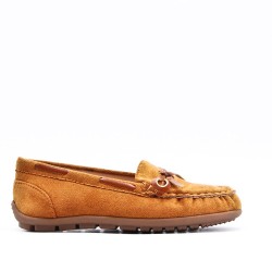 Moccasin in faux suede