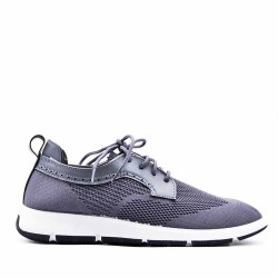 Zapatilla con cordones para hombre