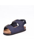 Child sandal with scratch